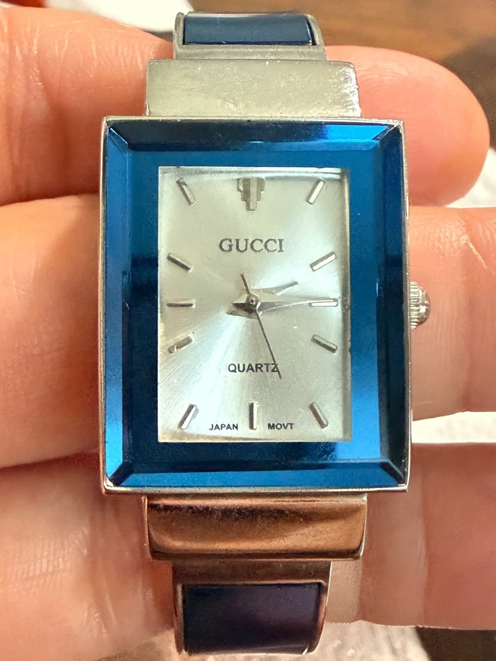 Gucci Silver Dial Watch with Blue Faceted Bezel - Picture 1 of 5